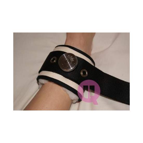 Fastening legs in bed CANVAS / IRONCLIP