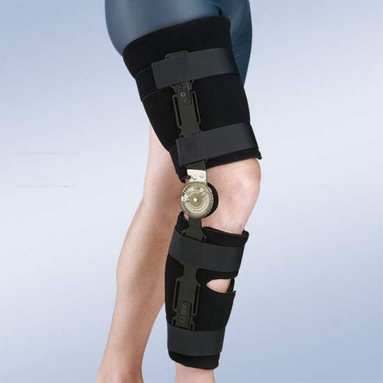 Knee brace with lock