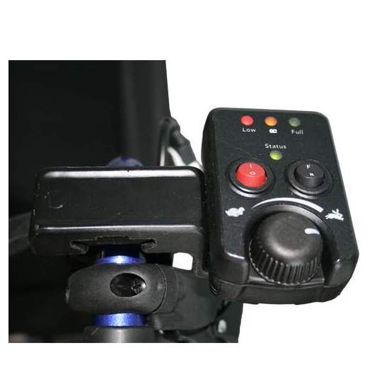 Sedia a rotelle motorizzata Easy 15 2