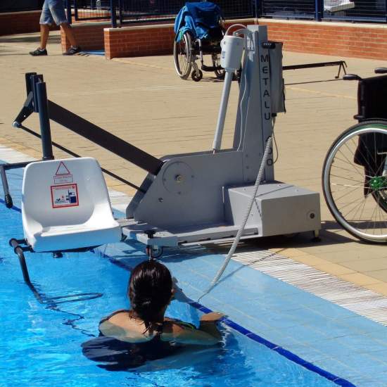 Metalu 400 water lift 2