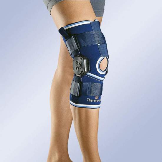 NEOPRENE flexão e extensão de joelho CONTROL curta
