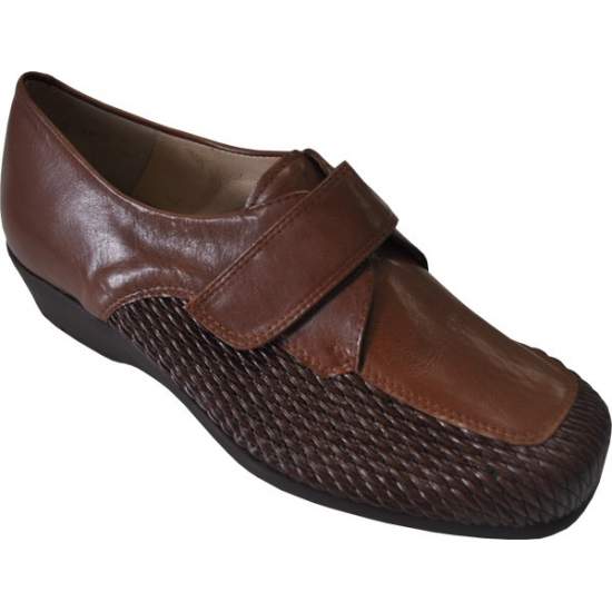 Scarpe comode per i modelli modello Silvio 3