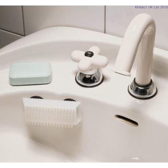 brosse à ongles avec ventouses