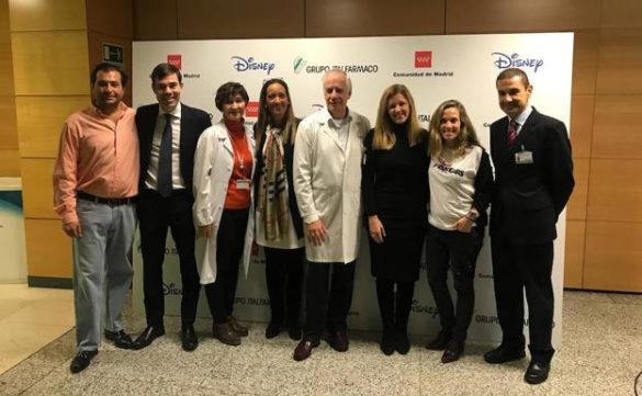 mary-poppins-visita-a-los-ninos-ingresados