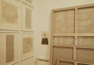 Obras de la serie Endless Prayers y Domes, que hacen referencia a las distintas religiones del mundo.