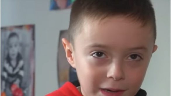 la-lucha-de-daniel-el-nino-de-ocho-anos-que-necesita-un-trasplante-urgente-para-tratar-su-rara-leucemia