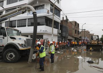 las-aguas-fecales-inundan-lima