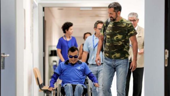 las-operaciones-8216milagro8217-del-cirujano-y-doctor-pedro-cavadas