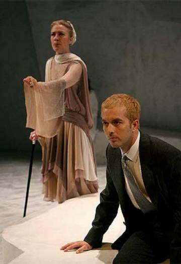 Representación de 'De repente, el último verano'.