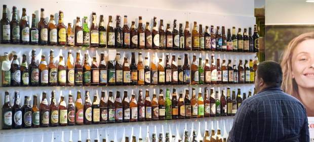 Imagen de un establecimiento con cervezas alemanas.