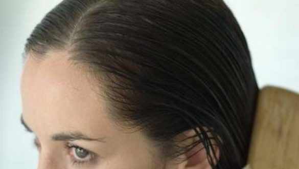 es-malo-acostarse-con-el-pelo-humedo