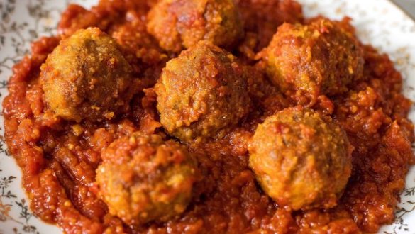 sanidad-alerta-del-riesgo-de-consumir-las-albondigas-congeladas-felix