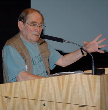 Muere el Nobel Sydney Brenner, el científico que revolucionó la biología con un gusano