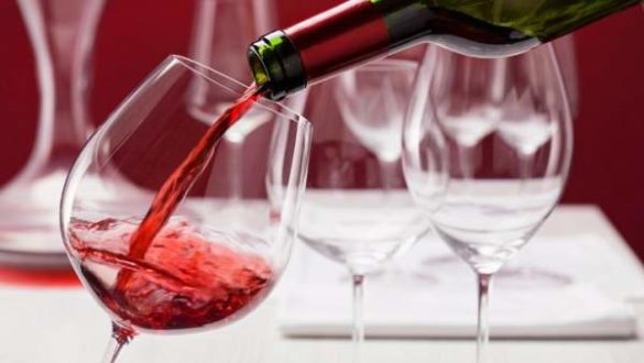 los-medicos-de-familia-insisten-en-que-lo-de-las-bondades-de-la-copita-de-vino-es-un-bulo