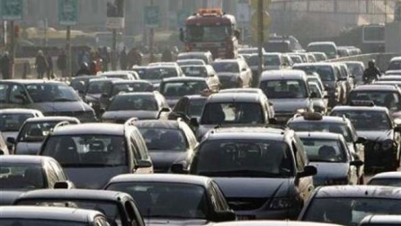 el-reino-unido-podria-multar-instantaneamente-a-los-conductores-parados-al-ralenti