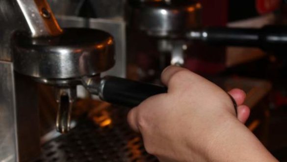 investigan-por-que-tomar-cafe-lleva-a-hacer-de-vientre-y-no-es-precisamente-por-la-cafeina