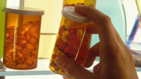 expertos-alertan-de-que-la-compra-de-medicamentos-por-internet-puede-ser-un-problema-de-salud-publica