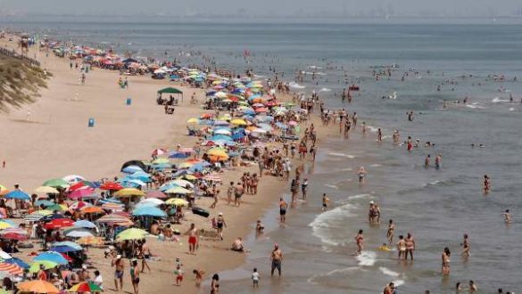 quemaduras-otitis-y-conjuntivitis-son-los-problemas-de-salud-mas-frecuentes-en-la-playa