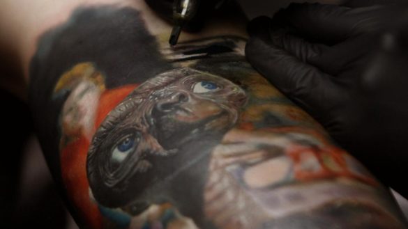desarrollan-una-tinta-de-tatuajes-que-cambia-de-color-y-puede-ayudar-a-monitorizar-ciertas-enfermedades
