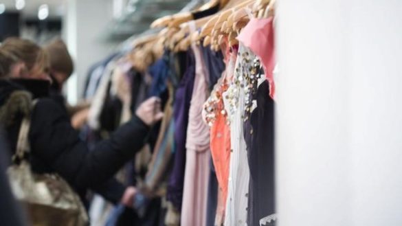 por-que-siempre-debes-lavar-la-ropa-nueva-antes-de-usarla