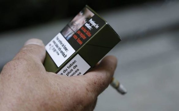 la-oms-pide-prohibir-el-tabaco-y-su-publicidad-en-exposiciones-y-conferencias