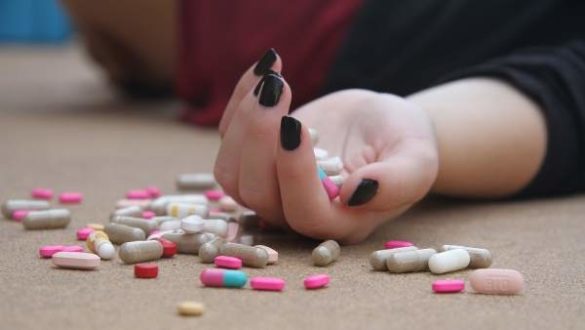 el-telefono-contra-el-suicidio-registra-1.100-llamadas-al-ano-los-expertos-siguen-reclamando-mas-prevencion