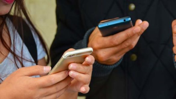 un-estudio-confirma-que-el-uso-diario-de-redes-sociales-provoca-que-el-sueno-en-los-adolescentes-sea-171pobre187