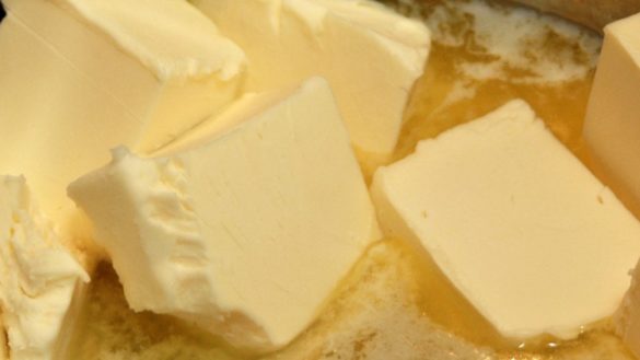 alimentos-que-debemos-restringir-o-evitar-porque-suben-el-colesterol