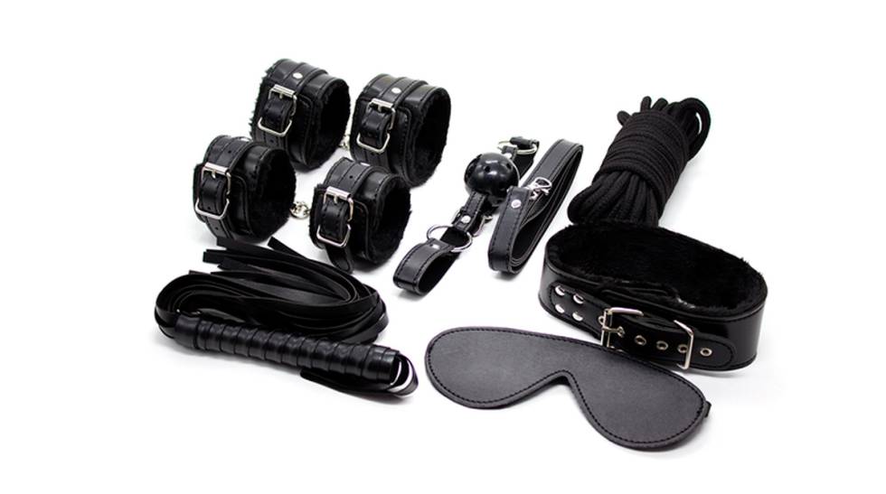 15 vibradores, accesorios y juegos eróticos para salir de la rutina en la cama