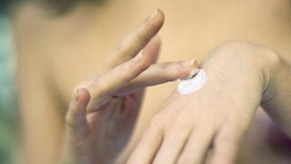 como-se-contaminan-los-cosmeticos-es-necesario-que-lleven-conservantes