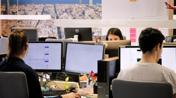 trabajar-a-gusto-como-mejorar-nuestro-puesto-de-trabajo-para-reducir-el-estres-en-la-oficina-casa-o-coworking