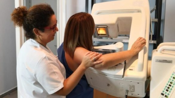 anadir-inmunoterapia-antes-de-la-cirugia-ayuda-a-curar-el-cancer-de-mama-mas-agresivo