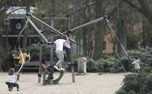 los-ninos-no-pueden-estar-encerrados-en-casa-tienen-que-salir-al-parque