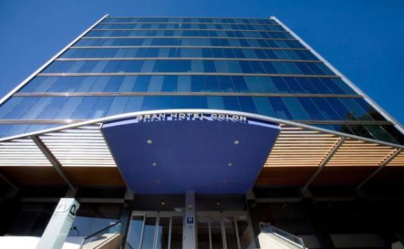 el-gran-hotel-colon-frente-al-gregorio-maranon-se-ofrece-para-reconvertirse-en-hospital