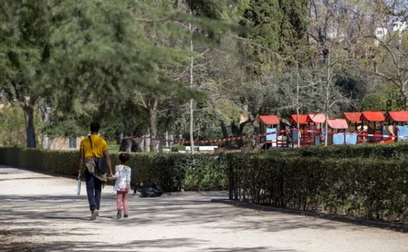 el-retiro-se-pone-serio-y-cierra-sus-columpios