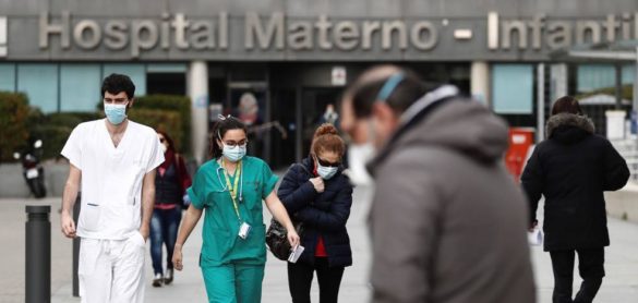 los-hospitales-de-madrid-comienzan-a-quedarse-sin-mascarillas-ni-batas