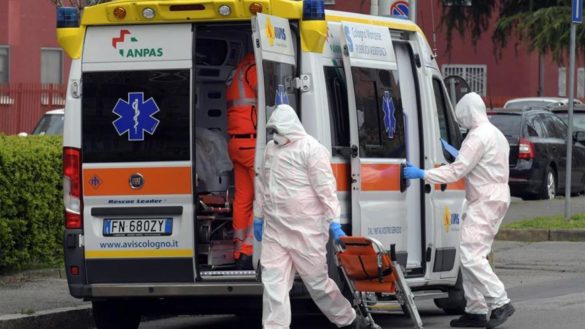el-abrazo-prohibido-en-los-tiempos-del-coronavirus-y-su-impacto-en-la-psique