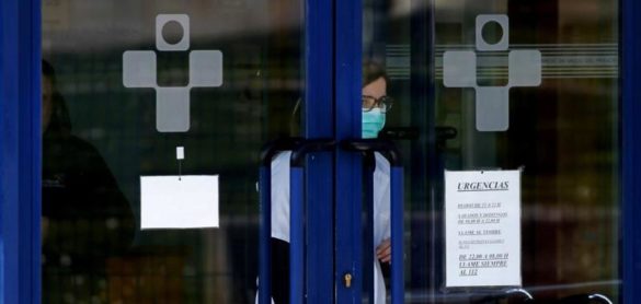 la-pandemia-vuelve-a-batir-record-con-838-muertos-diarios-pero-sigue-su-timida-ralentizacion