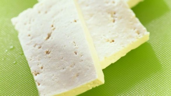 las-mujeres-que-consumen-tofu-pueden-reducir-el-riesgo-de-enfermedad-cardiaca-segun-un-estudio