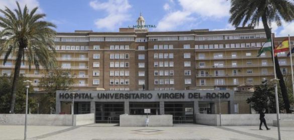 roban-200-pijamas-desechables-para-personal-sanitario-en-el-principal-hospital-de-sevilla