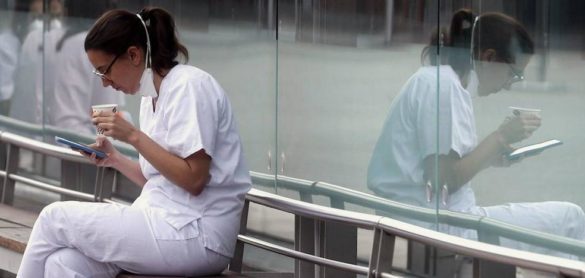 la-lucha-contra-el-virus-tambien-se-librara-en-40-millones-de-telefonos-moviles