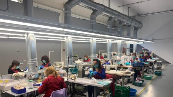 como-funcionan-las-licencias-extraordinarias-de-fabricacion-de-mascarillas-por-covid-19