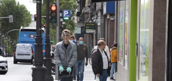 la-alta-incidencia-de-contagios-podria-hacer-que-madrid-y-barcelona-retrasaran-su-entrada-en-la-desescalada