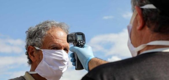 tomar-la-temperatura-para-permitir-la-entrada-a-cualquier-lugar-es-ilegal-advierte-la-aepd
