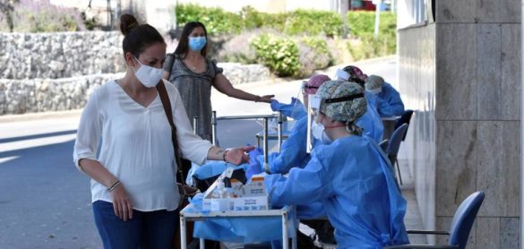 los-epidemiologos-alertan-sobre-los-test-rapidos-entre-sanitarios-y-en-residencias