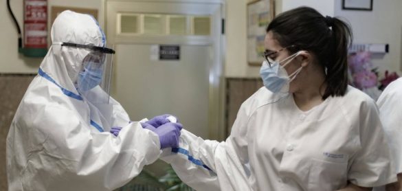 los-medicos-piden-la-calificacion-de-enfermedad-profesional-de-los-profesionales-contagiados