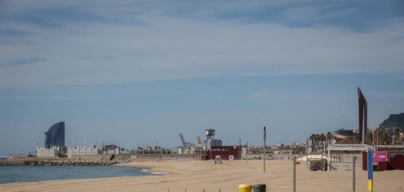 barcelona-abre-este-viernes-sus-playas-solo-para-hacer-deporte