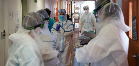una-asociacion-medica-cifra-en-76-los-sanitarios-muertos-por-coronavirus-en-espana