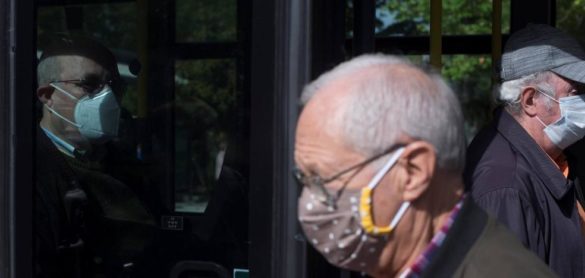 sanidad-valora-hoy-con-las-ccaa-hacer-obligatorias-las-mascarillas-en-espacios-publicos