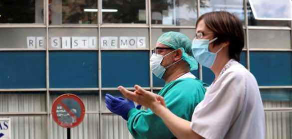 sanitarios-solos-ante-el-peligro